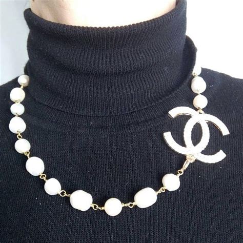 prezzo collana chanel|chanel collane usate.